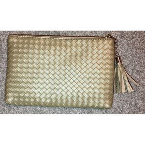 $88 NEW Virginia Wolf NYC‎ Mimi Woven Pouch Clutch Tassel Zip Closure Gold